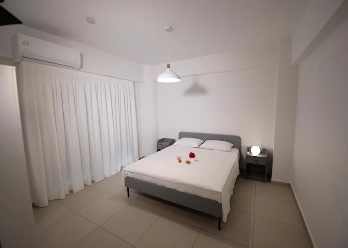 Ennea Suites-frost Apartmán *